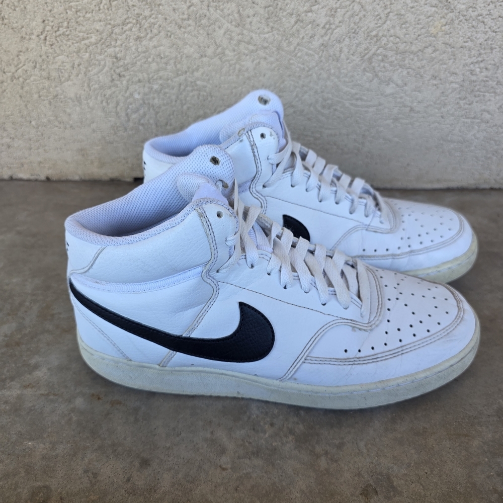 Size 9 Mens
- Nike Court Vision Next Nature Mid White Black